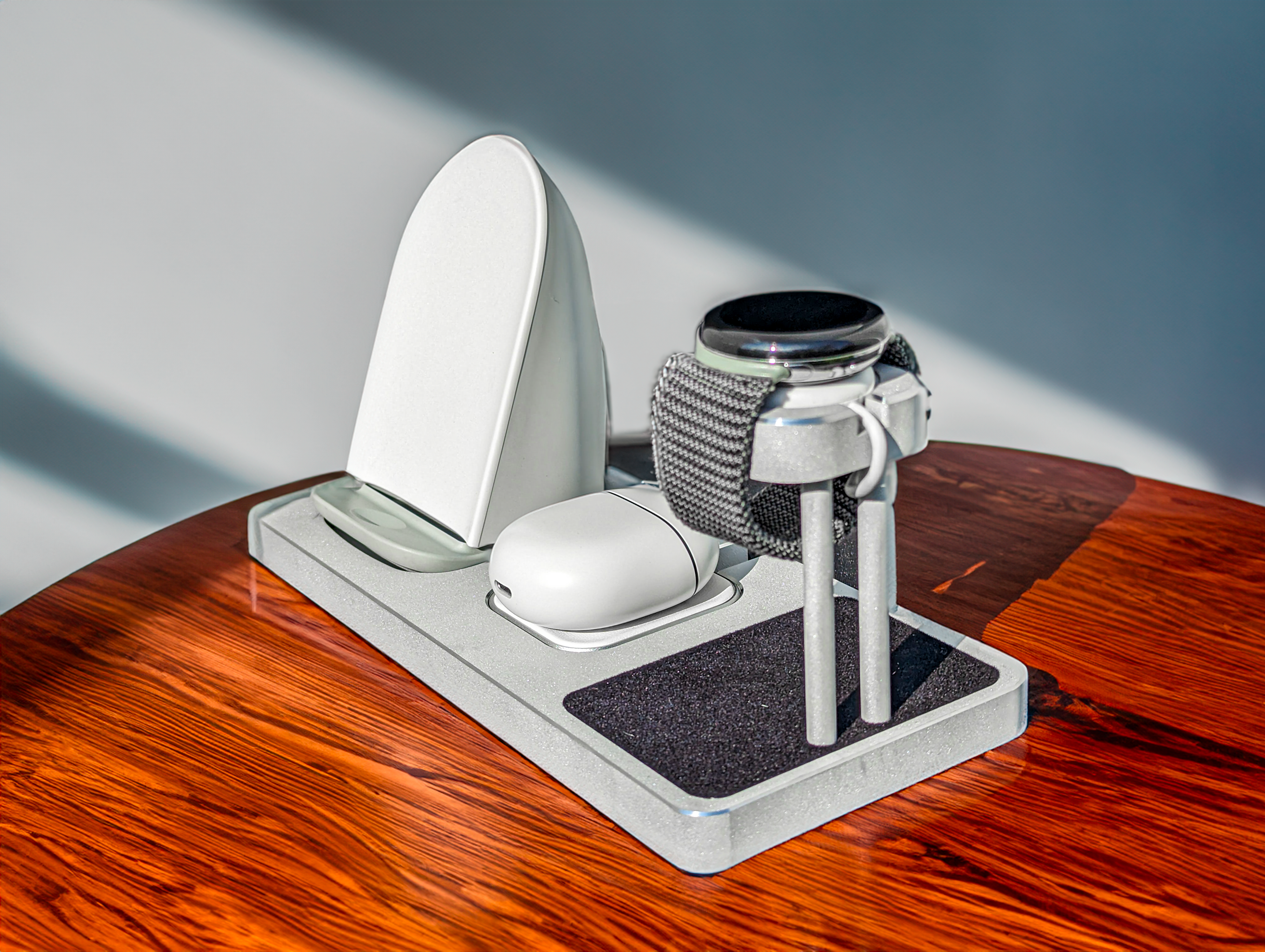 Google Pixel Stand Gen 2 Charging Combo View 3
