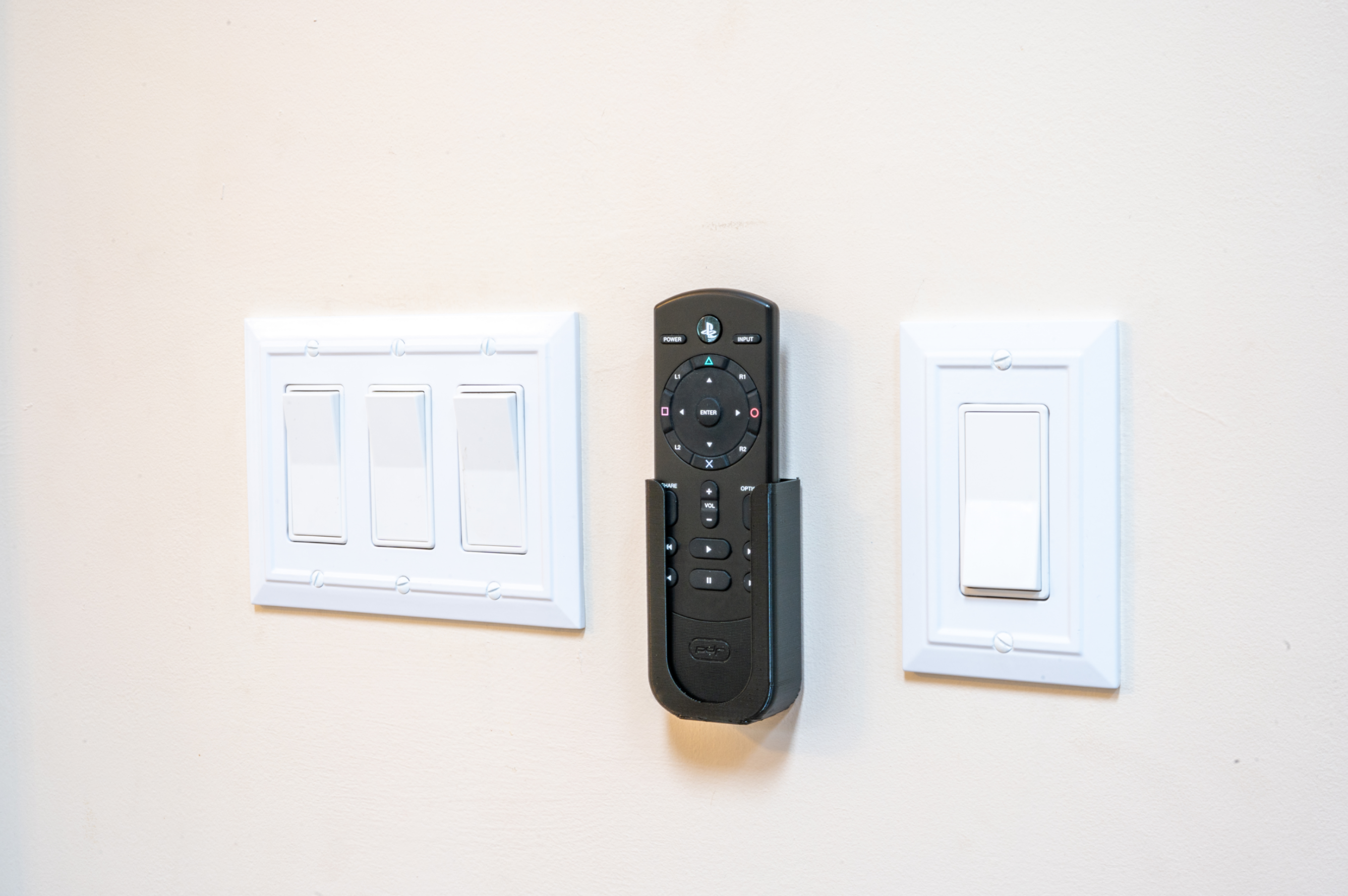 Artifex Remote Holder for Playstation 4 PS4 PDP Cloud Media Remote - Artifex Design 3D