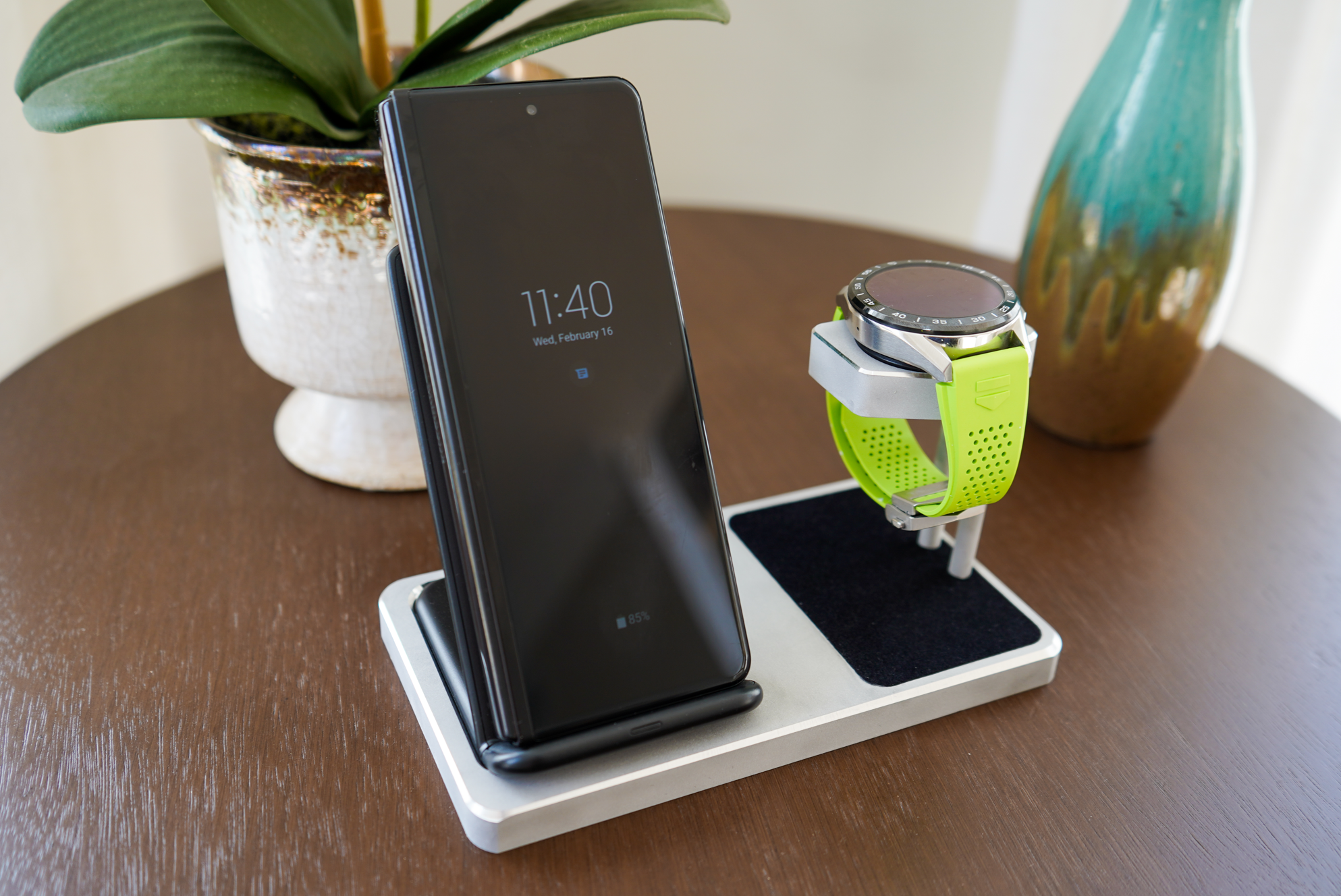 TAG Heuer Gen 3 2020 Smartwatch Charging Stand (Phone Combo)