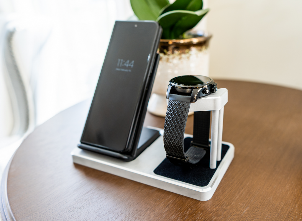 MontBlanc Summit 3 2 2 and Lite Smartwatch Charging Stand Phone Combo